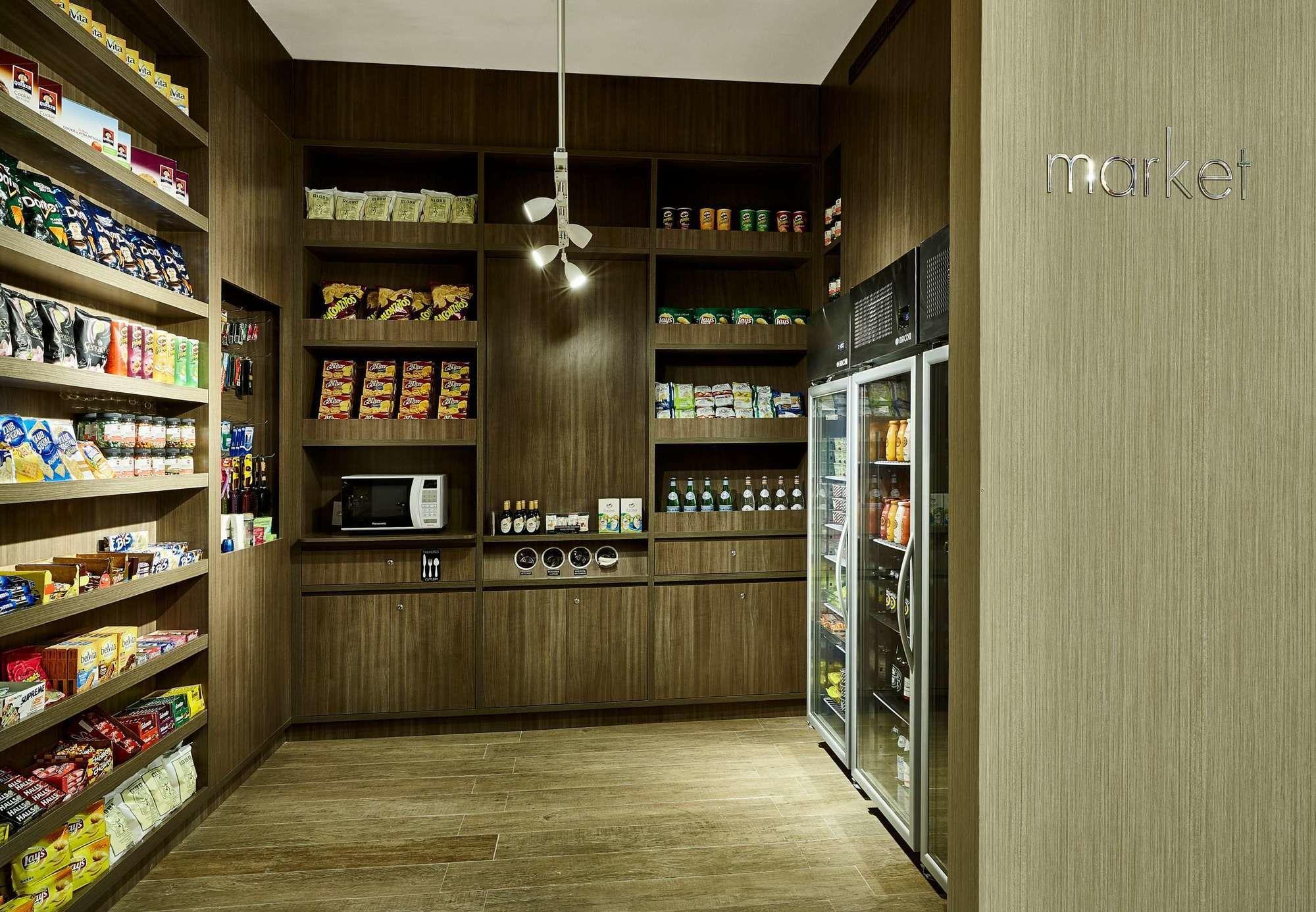 Courtyard By Marriott Barra Da Tijuca 4*