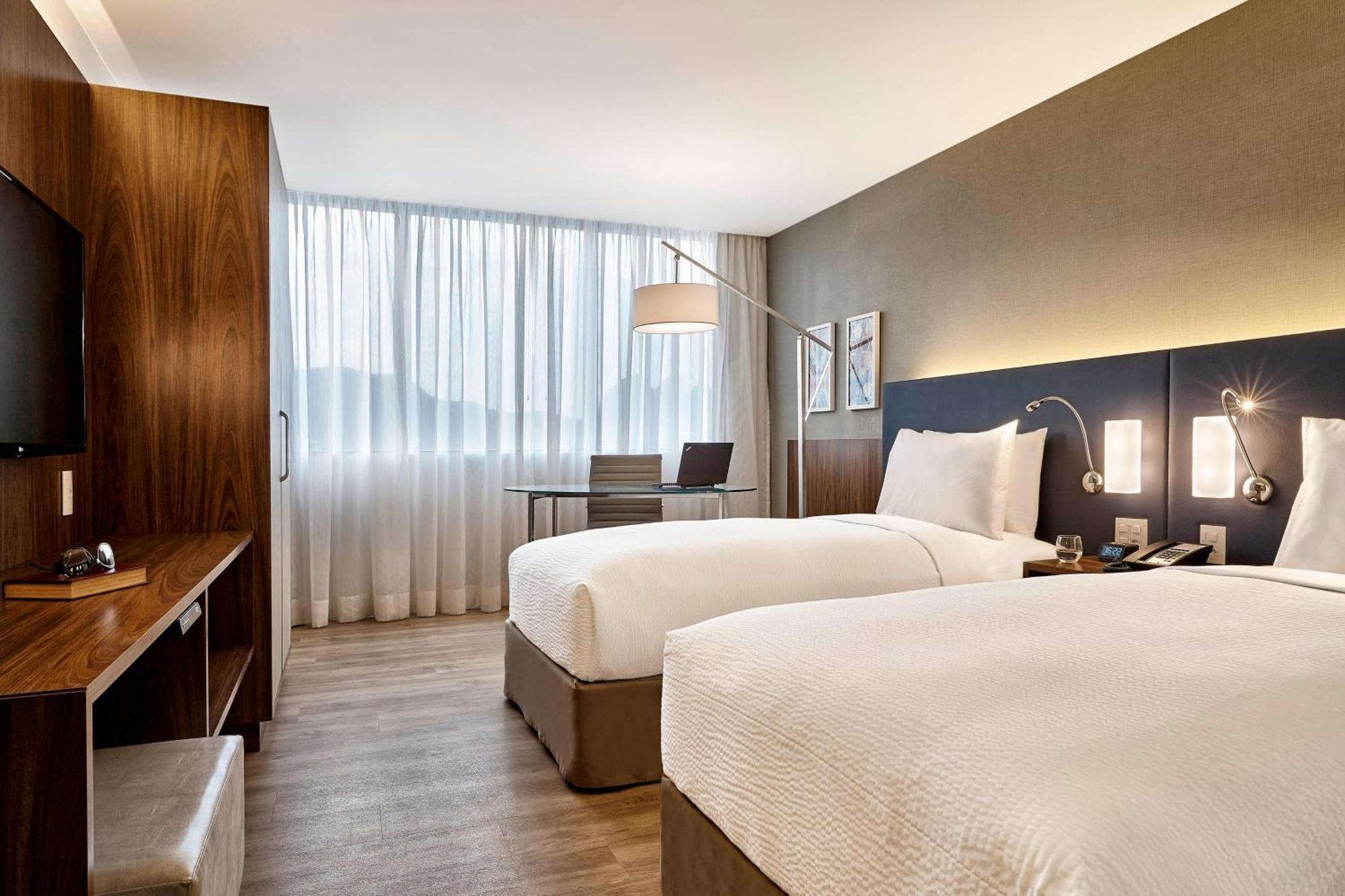 Courtyard By Marriott Barra Da Tijuca Hotel